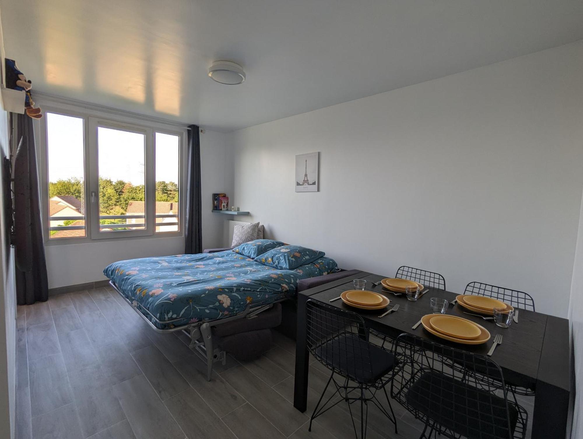 Appart Tout Confort Tres Proche Rer A Torcy  Exterior foto